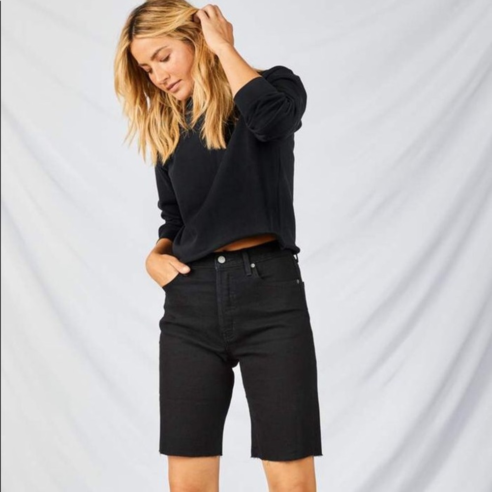 DARK DENIM BERMUDA SHORTS